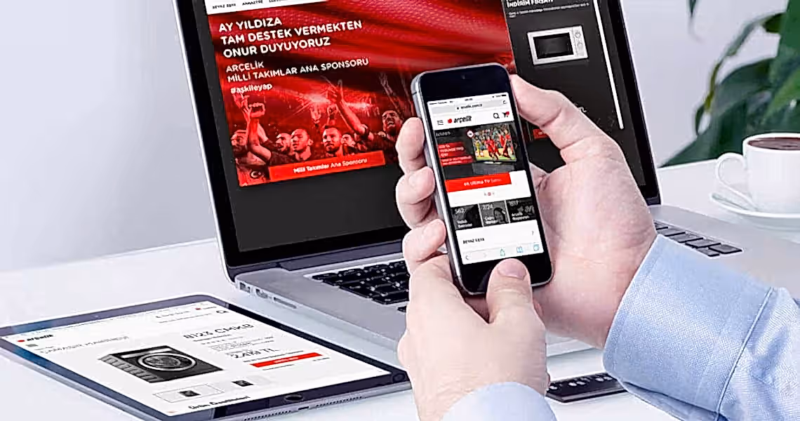 Tüm cihazlarda sorunsuz çalışan responsive WordPress tasarımı mobil ön izlemesi